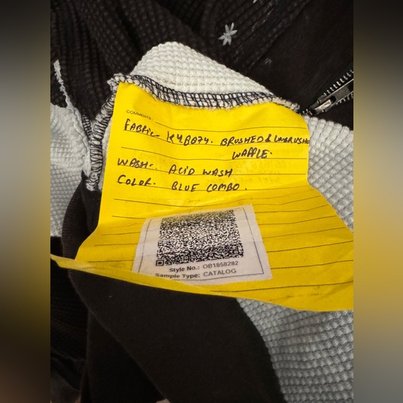 Free People We the free waffle oversized pullover zipper neck top. adorable NWT - Picture 4 of 7